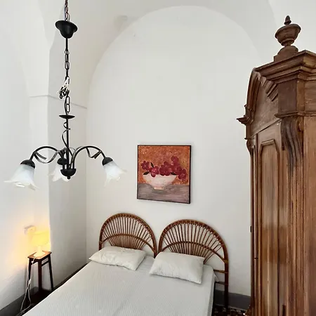 Centro Storico - Casa Vacanze “ Ribera “ * Gallipoli